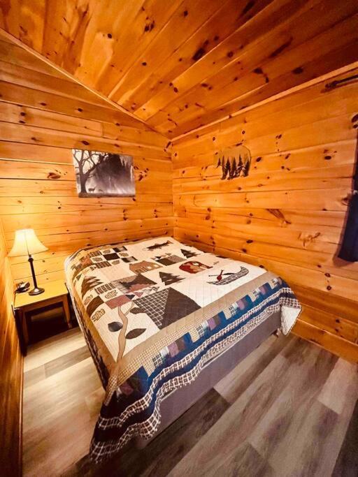 Willow Cabin Thompsonville Экстерьер фото